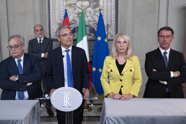 La delegazione del GRUPPO PARLAMENTARE “PER LE AUTONOMIE (SVP-PATT,UV)” DEL SENATO DELLA REPUBBLICA,in occasione delle consultazioni
