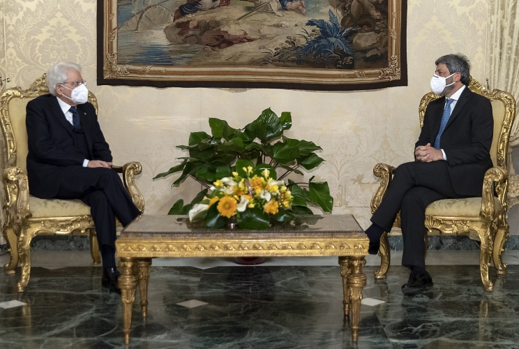 Il Presidente della Repubblica Sergio Mattarella con il Presidente della Camera dei Deputati Roberto Fico, in occasione delle consultazioni
