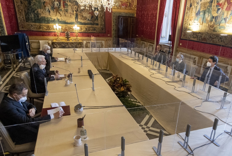 Il Presidente della Repubblica Sergio Mattarella con i Componenti del Gruppo Misto del Senato della Repubblica “+ Europa - Azione” e del gruppo Misto della Camera dei deputati "Azione - + Europa- Radicali italiani", in occasione delle consultazioni