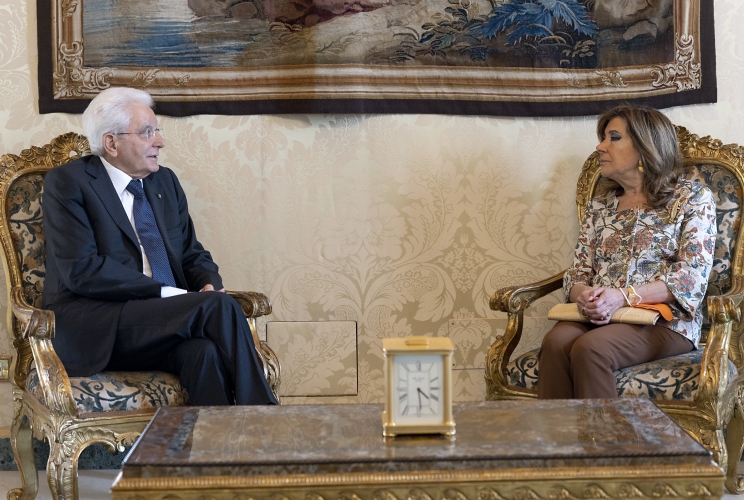 Il Presidente della Repubblica Sergio Mattarella nel corso dei colloqui con il Presidente del Senato Maria Elisabtta Alberti Casellati
