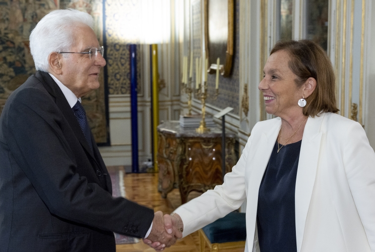 Il Presidente Sergio Mattarella accoglie il Ministro dell'Interno Luciana Lamorgese, in occasione della firma dei decreti di convocazione dei comizi elettorali