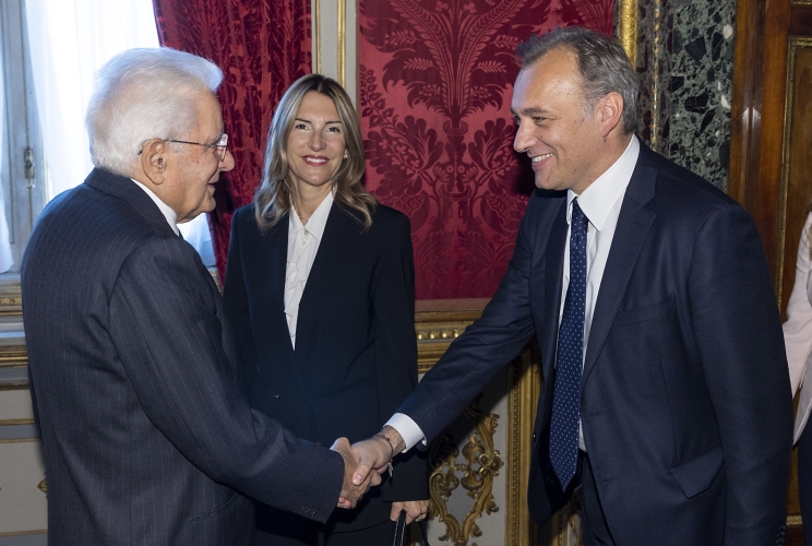Il Presidente della Repubblica Sergio Mattarella con i Gruppi Parlamentari "Azione- Italia Viva - R.E." del Senato della Repubblica e della Camera dei deputati
