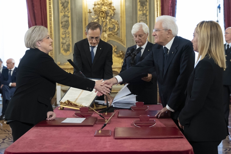 La dottoressa Marina Elvira Calderone, Ministra del LAVORO e delle POLITICHE SOCIALI,in occasione della cerimonia di giuramento del governo

