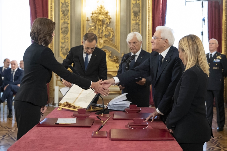 La senatrice Anna Maria Bernini, Ministra dell’UNIVERSITA’ e della RICERCA,in occasione della cerimonia di giuramento del governo
