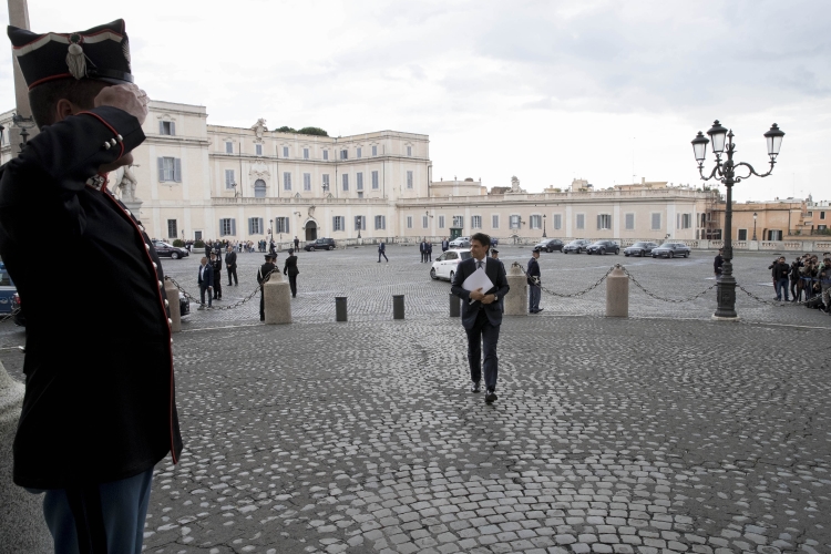 Il Prof. Giuseppe Conte al suo arrivo al Quirinale