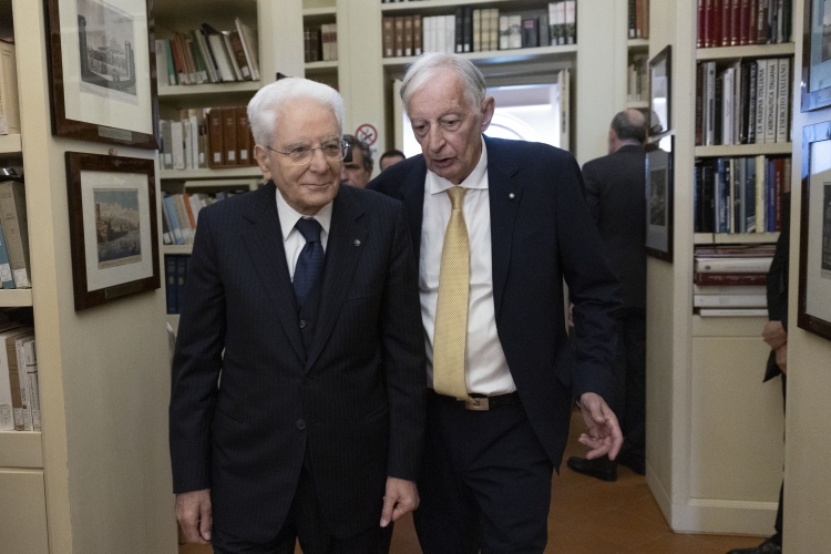 Il Presidente della Repubblica Sergio Mattarella visita la Biblioteca di Storia contemporanea della Fondazione Spadolini "Nuova Antologia"
