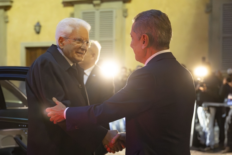 Il Presidente della Repubblica Sergio Mattarella a Palazzo Corsini accolto da Fabio Panetta, Governatore della Banca d’Italia, in occasione della riunione con il Consiglio Direttivo della BCE
