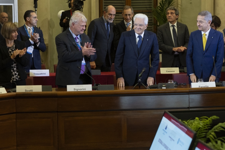 Il Presidente della Repubblica Sergio Mattarella a Palazzo Corsini in occasione della riunione con il Consiglio Direttivo della BCE
