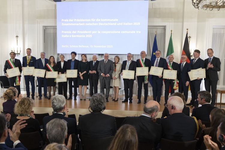 Il Presidente della Repubblica Sergio Mattarella in occasione della cerimonia di consegna del “Premio dei Presidenti”  
