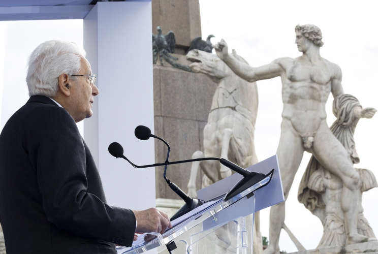Il Presidente Sergio Mattarella rivolge il suo indirizzo di saluto in occasione della cerimonia di inaugurazione del viaggio della Fiamma olimpica in occasione dei Giochi Olimpici invernali Milano-Cortina 2026