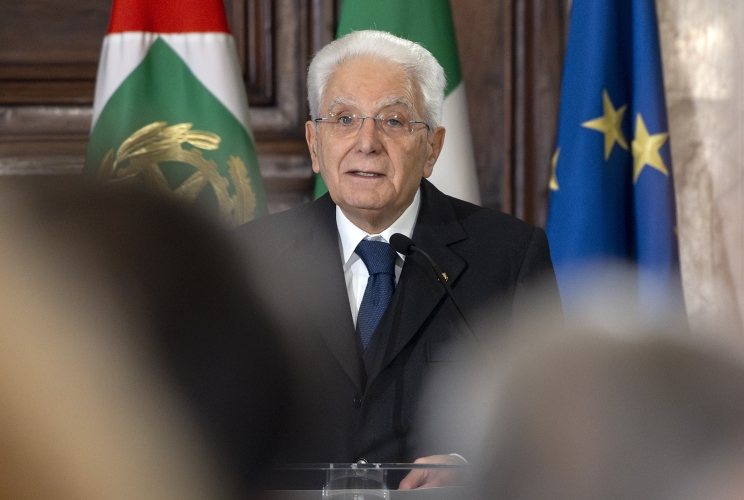 Il Presidente Sergio Mattarella rivolge il suo indirizzo di saluto in occasione della cerimonia per lo scambio degli auguri di fine anno con i rappresentanti delle istituzioni, delle forze politiche e della società civile