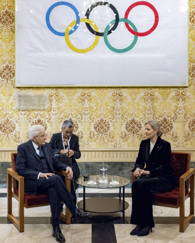 Il Presidente della Repubblica Sergio Mattarella con Kirsty Coventry, Presidente del Comitato Olimpico Internazionale, in occasione della cerimonia di presentazione dei membri del Comitato Olimpico Internazionale e apertura della sessione del Comitato Olimpico Internazionale