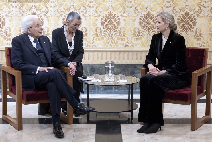  Il Presidente della Repubblica Sergio Mattarella con Kirsty Coventry, Presidente del Comitato Olimpico Internazionale, in occasione della cerimonia di presentazione dei membri del Comitato Olimpico Internazionale e apertura della sessione del Comitato Olimpico Internazionale
