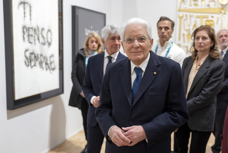  Il Presidente della Repubblica Sergio Mattarella visita la mostra allestita presso Casa Italia