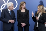 Il Presidente della Repubblica Sergio Mattarella con il Presidente del Consiglio Giorgia Meloni  a Palazzo Reale, in occasione della presentazione delle delegazioni ufficiali