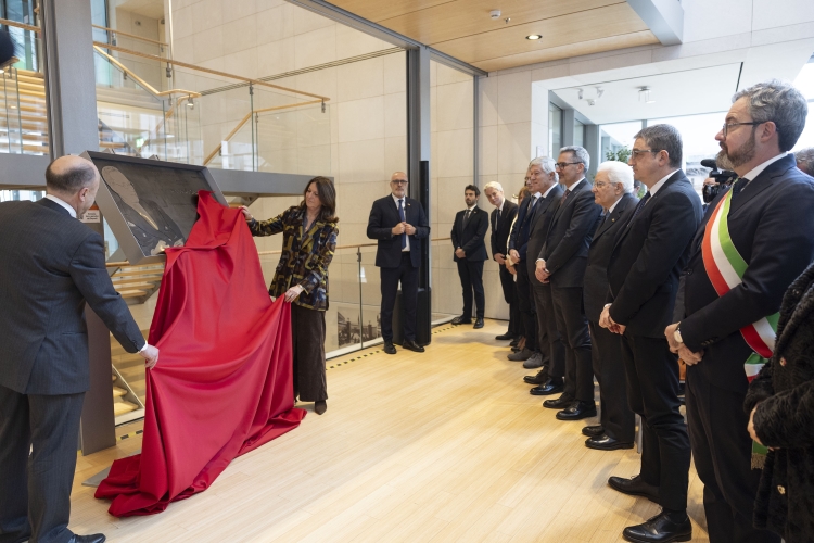 Il Presidente Sergio Mattarella in occasione dell'intitolazione della Biblioteca Universitaria Centrale ad Alcide De Gasperi
