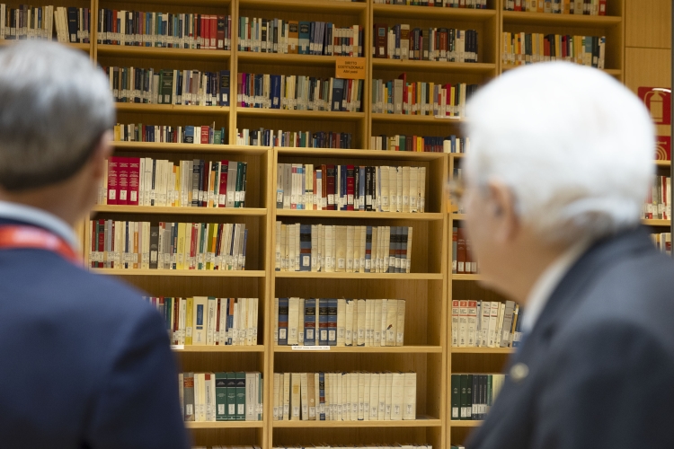 Il Presidente Sergio Mattarella nella Biblioteca Universitaria Centrale dell’Università di Trento  
