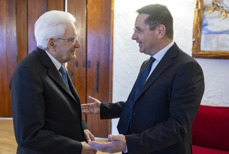 Il Presidente della Repubblica Sergio Mattarella con il Sindaco di Cortina d'Ampezzo Gianluca Lorenzi