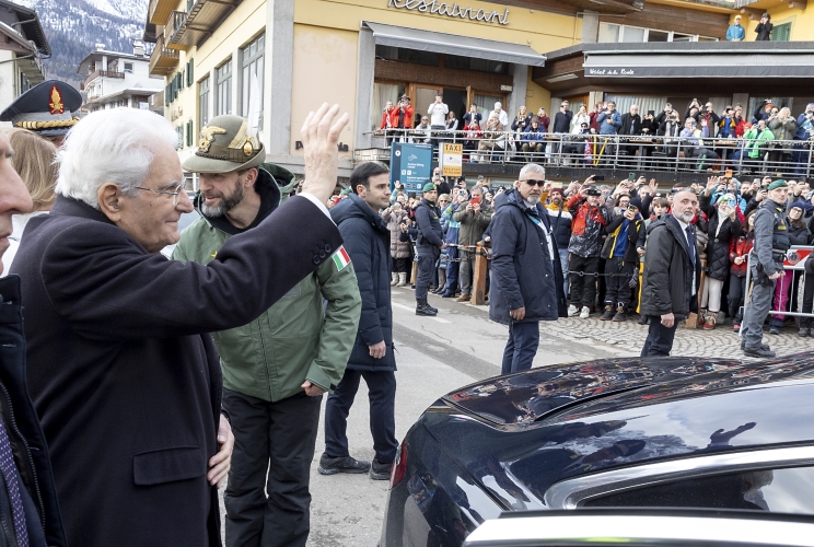 Il Presidente della Repubblica Sergio Mattarella lascia Casa Italia