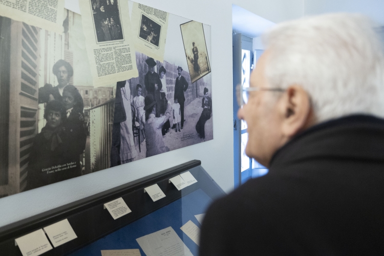 Il Presidente Sergio Mattarella visita la casa natale di Grazia Deledda
