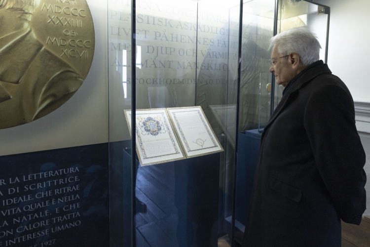 Il Presidente Sergio Mattarella visita la casa natale di Grazia Deledda
