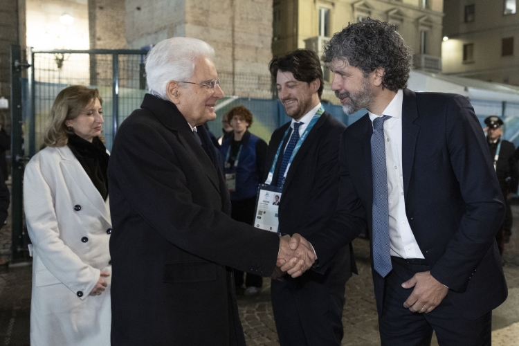 Il Presidente della Repubblica Sergio Mattarella con Damiano Tommasi, Sindaco di Verona in occasione della cerimonia di apertura dei Giochi Paralimpici Invernali Milano Cortina 2026
