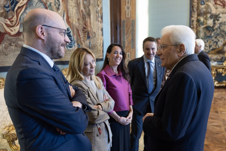 Il Presidente della Repubblica Sergio Mattarella con Lorenzo Fontana, Presidente della Camera dei deputati, Giorgia Meloni, Presidente del Consiglio dei Ministri, Licia Ronzulli, Vice Presidente del Senato della Repubblica, Luca Antonini, Vice Presidente della Corte costituzionale, in occasione delle celebrazione della “Giornata Internazionale della Donna”
