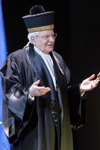 Il Presidente della Repubblica Sergio Mattarella  alla cerimonia di conferimento della Laurea magistrale Honoris Causa in “Politica, Istituzioni e Mercato” al Presidente della Repubblica, in occasione dei 150 anni della Scuola di Scienze politiche “Cesare Alfieri"