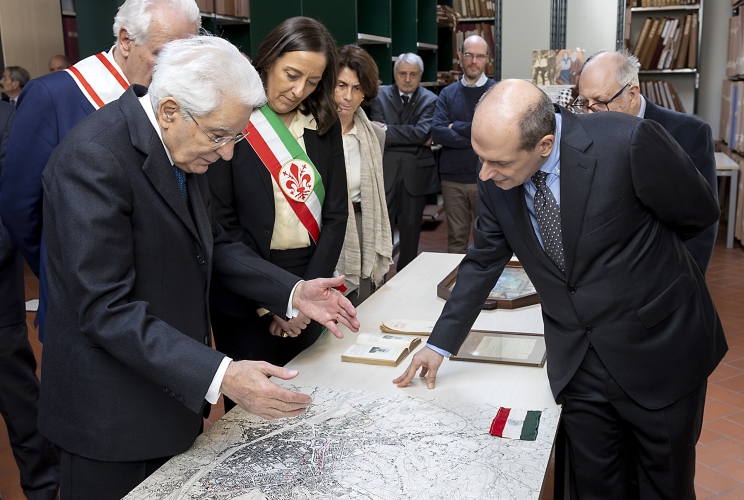 Il Presidente della Repubblica Sergio Mattarella nel corso della visita all’Istituto Storico Toscano della Resistenza e dell’Età Contemporanea
