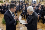 Il Presidente Sergio Mattarella nel corso dell'incontro con Stefano Carmine De Michele, Capo del Dipartimento dell’Amministrazione Penitenziaria, e una rappresentanza del Corpo di Polizia Penitenziaria 